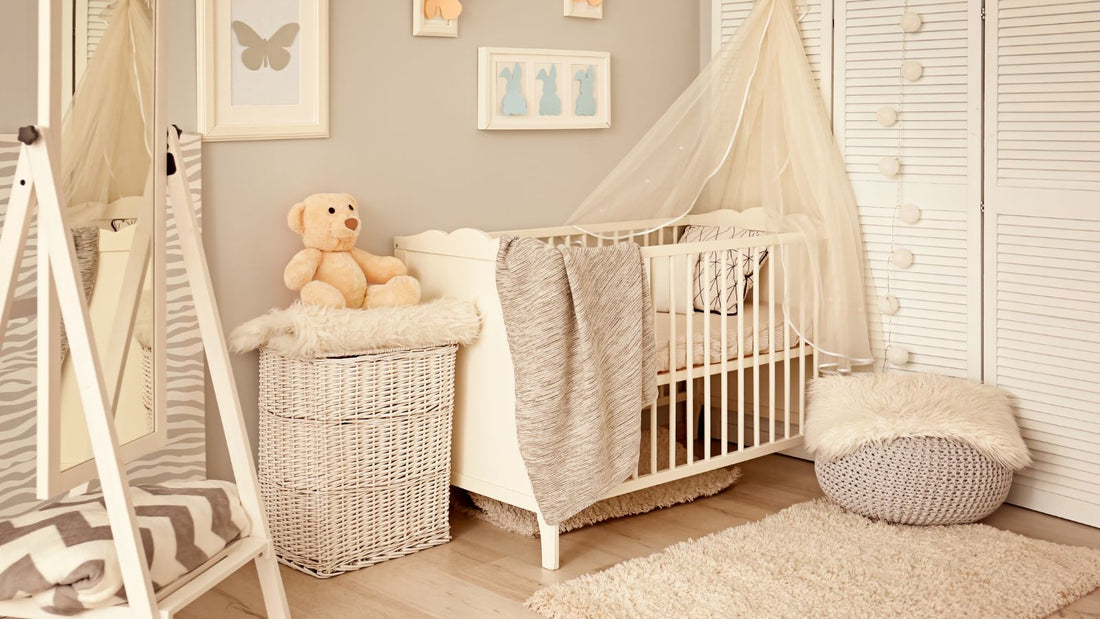 une chambre de bébé paisible