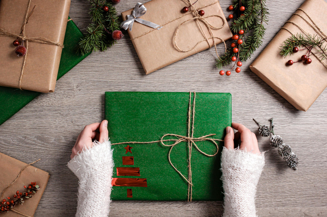 Noël 2026 : 10 idées d’emballages cadeaux vraiment tendance dans les capitales européennes